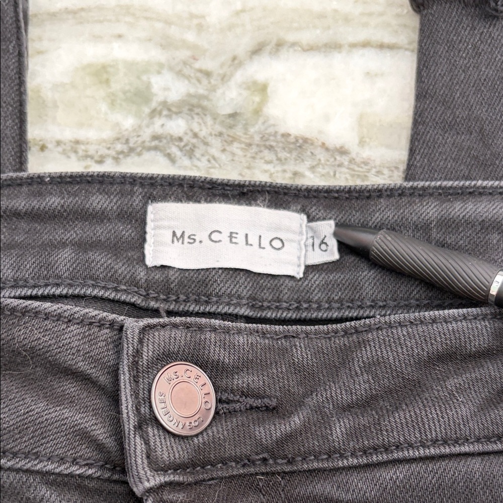 Ms. Cello Ripped Black Jeans Size 16 - Picture 4 of 15